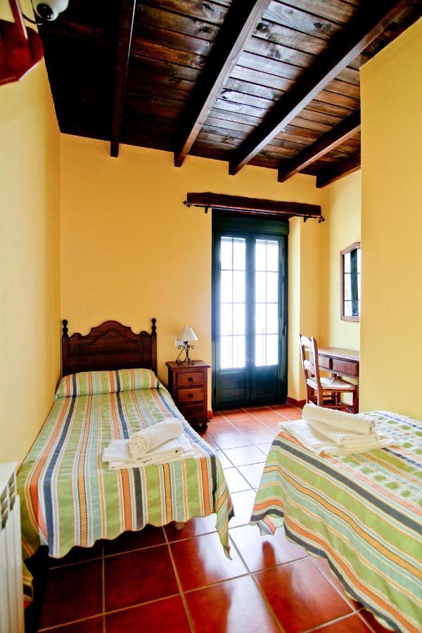 Casa Venecia Villa กาลาโรซา ภายนอก รูปภาพ